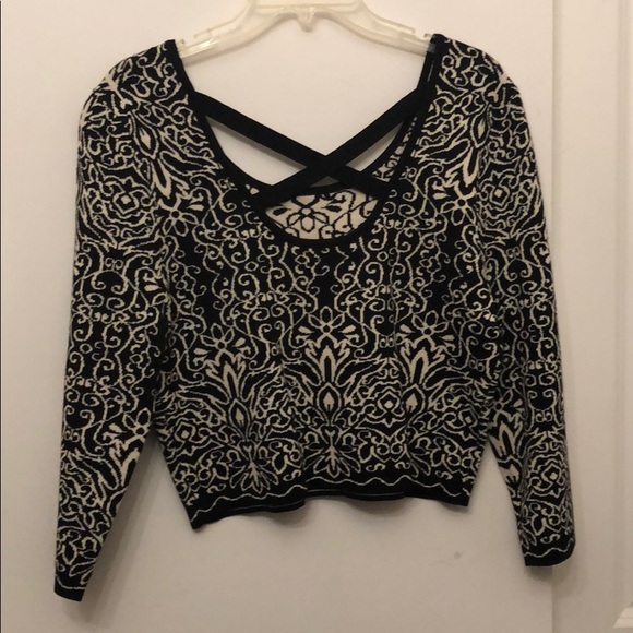 Crop sweater - Picture 3 of 4